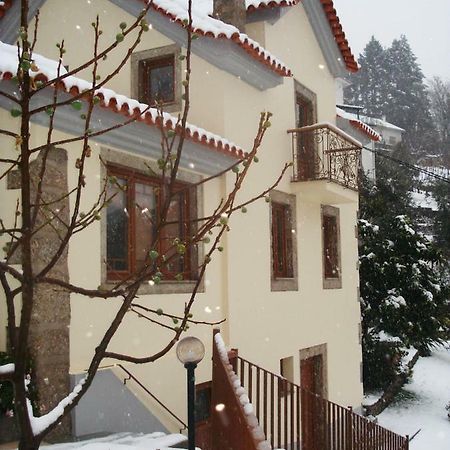 הוילה מנטגאס Casa De Sao Sebastiao מראה חיצוני תמונה