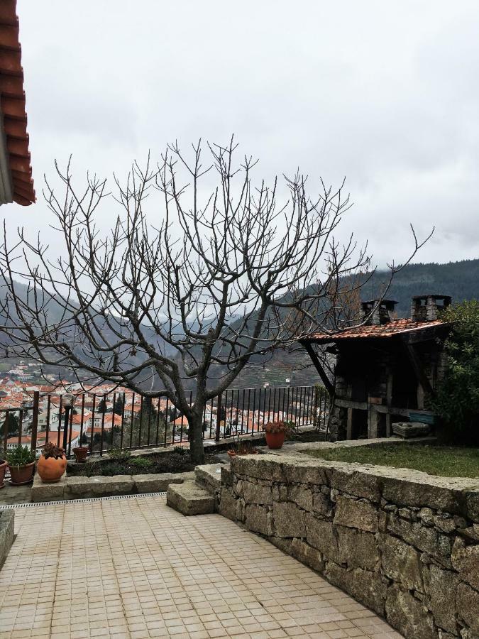 הוילה מנטגאס Casa De Sao Sebastiao מראה חיצוני תמונה